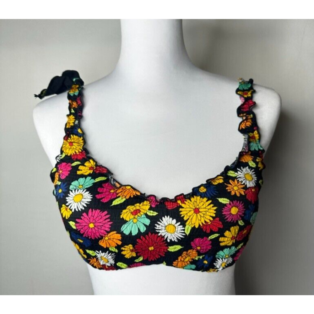 Calzedonia Beachwear Women's Cobey Red Paisley Swimsuit Top Bra Size Small